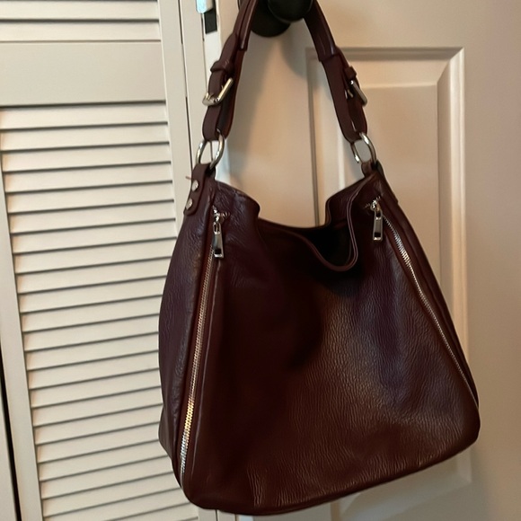 Burgundy bag. Roberta M. Leather. - Picture 1 of 7
